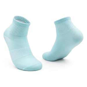 Chaussettes courtes pour hommes, couleur unie, en coton tricoté, respirantes, pour un usage quotidien, style fin d'été - Product Image 2