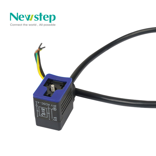 Newstep DT06-2S-06 Type B C Waterproof IP67 Female LED Indicator Connector 2P+E 3P+E Molded Cable TPU Housing Gold-Plated Copper