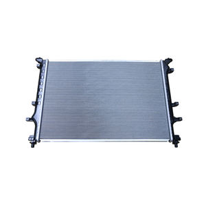 OE 130101BA01 oto motor parçaları Besturn için B70 motor soğutma su radyatörü alüminyum soğutucu radyatör - Product Image 2