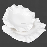 Ornements en céramique blanche plateau décoratif plateau de service de luxe pour décor d'hôtel mariage nordique irrégulier nuage fleur forme céramique