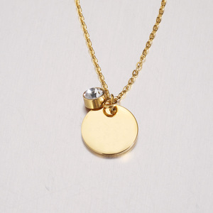 Colgante de disco redondo de acero inoxidable chapado en oro, personalizado y moderno, con piedra de nacimiento de 12 meses, resistente al deslustre, ideal para regalo. - Product Image 1