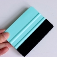 Raclette à film autocollant en plastique avec logo personnalisé, couleurs variées pour utilisation automobile