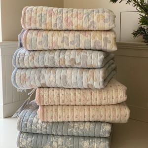 Couvre-<span class=keywords><strong>lit</strong></span> en coton double face China Goose, pièce unique, en pur coton matelassé, avec rembourrage en coton, design antidérapant, adapté au tatami - Product Image 2