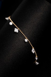 Bracelets en diamant élégants, luxueux, haut de gamme et polyvalents, très demandés en Europe et en Amérique - Product Image 2