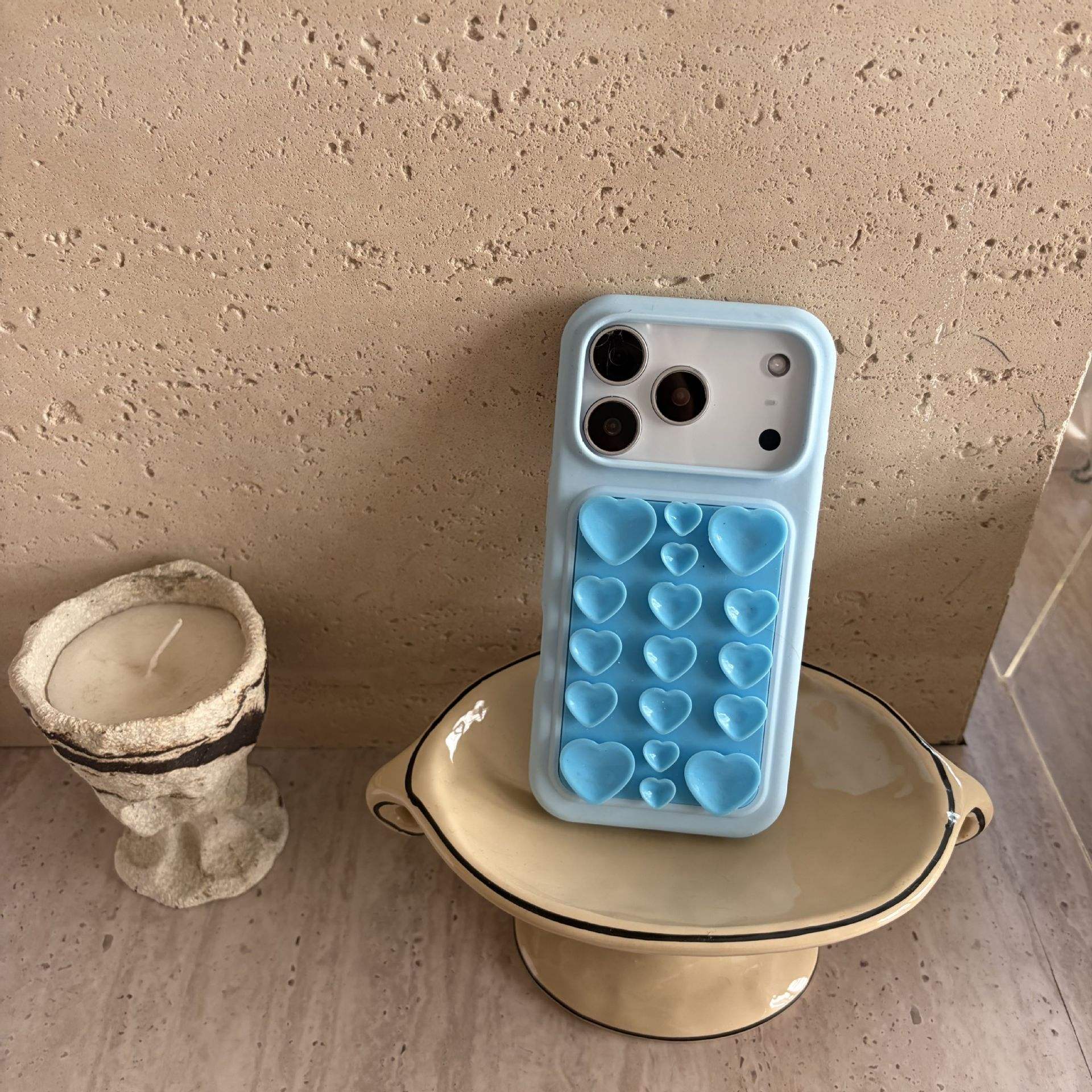 ยอดเขาสีฟ้าไกลโพ้น