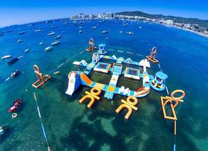 สนามเด็กเล่นเป่าลมขนาดใหญ่แบบลอยน้ำได้อุปกรณ์เกมสวนน้ำแบบสูบลมขนาดใหญ่พกพาได้กลางแจ้งขนาดใหญ่ - Product Image 2