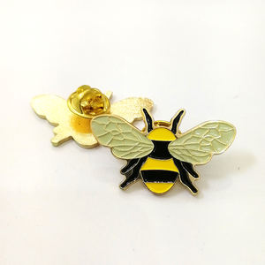 Pas de frais de moule en alliage de zinc moulé plaqué or émail doux manteau d'abeille poitrine costume chemise poche chapeau casquette vêtements vêtements épingle badges - Product Image 4