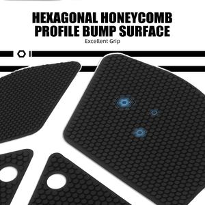 NiceCNC 4x couvercle de protection de réservoir de carburant pour <span class=keywords><strong>Ducati</strong></span> Panigale <span class=keywords><strong>V4</strong></span> /<span class=keywords><strong>S</strong></span> /SP2 <span class=keywords><strong>2022</strong></span> - Product Image 4