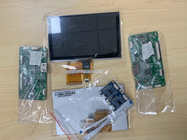 Raspberry Pi 5" White TFT LCD Capacitive Touch Screen 800x480 Resolution with 50pin RGB Interface for Raspberry Pi 3B+/4B