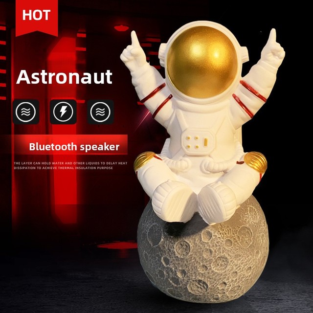 Astronaut Cartoon Bluetooth Speaker Plastic Material Birthday Gift Home Decor Item Y-588