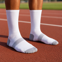 Chaussettes de course à compression avec soutien de la voûte plantaire, blanches, mi-mollet, pour marathon et fitness – Service tout-en-un