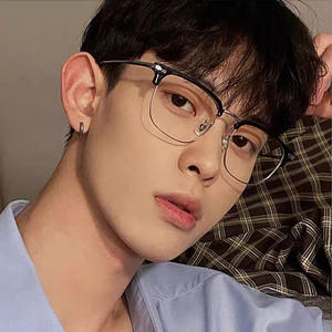 Gafas de media montura Refined Scoundrel, montura mediana, lentes AC, anti-luz azul, unisex, estilo coreano, gafas ópticas - Product Image 1