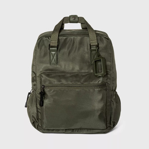 Grand <span class=keywords><strong>sac</strong></span> de voyage de loisirs durable et de plein air personnalisé <span class=keywords><strong>Sac</strong></span> <span class=keywords><strong>à</strong></span> <span class=keywords><strong>dos</strong></span> <span class=keywords><strong>carré</strong></span> de couleur unie et durable pour femmes - Product Image 4