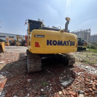 Excavatrice d'occasion Komatsu PC200 à prix avantageux, moteur d'origine japonais, boîte de vitesses, benne, à vendre