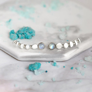 Pendientes de botón estilo espina de pescado con piedra lunar para mujer, joyería de moda linda para el día a día - Product Image 6