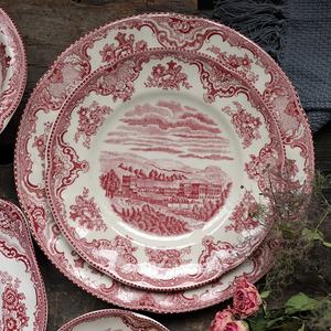 Assiette de Noël en Porcelaine Série Château Rouge Occidental, Écologique, Peinte à la Main, Haute Qualité, Assiettes et Bols Grands et Petits - Product Image 2