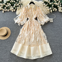 Robe chemise midi élégante à col perlé et appliques de feuilles 3D à manches longues pour femme printemps automne