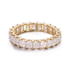 Anillo de compromiso vintage de oro amarillo macizo de 18K y 14K con diamante cultivado en laboratorio de corte trion, hecho a mano, diseño original, joyería para mujer. - Product Image 2