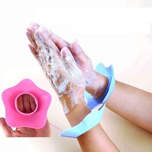 สายรัดข้อมือซิลิโคนกันน้ำสำหรับล้างหน้า ป้องกันความชื้น ป้องกันน้ำกระเด็น สีสันปรับแต่งได้ บริการ OEM/ODM สำหรับเด็กและผู้ใหญ่ - Product Image 3