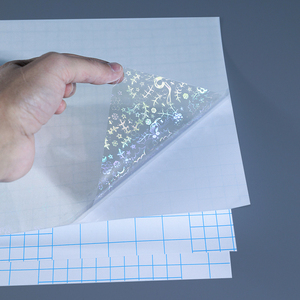 Film Laminasi Dingin Holografik A4 Berkualitas Tinggi, Bahan PET Lembut Mengkilap, Perekat Sendiri, Transparan, untuk Pita Natal - Product Image 6