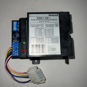 Модуль преобразования импульсов в аналоговые сигналы Q7002 C 1007, абсолютно новый, оригинальный, в наличии, для ПЛК - Product Image 1