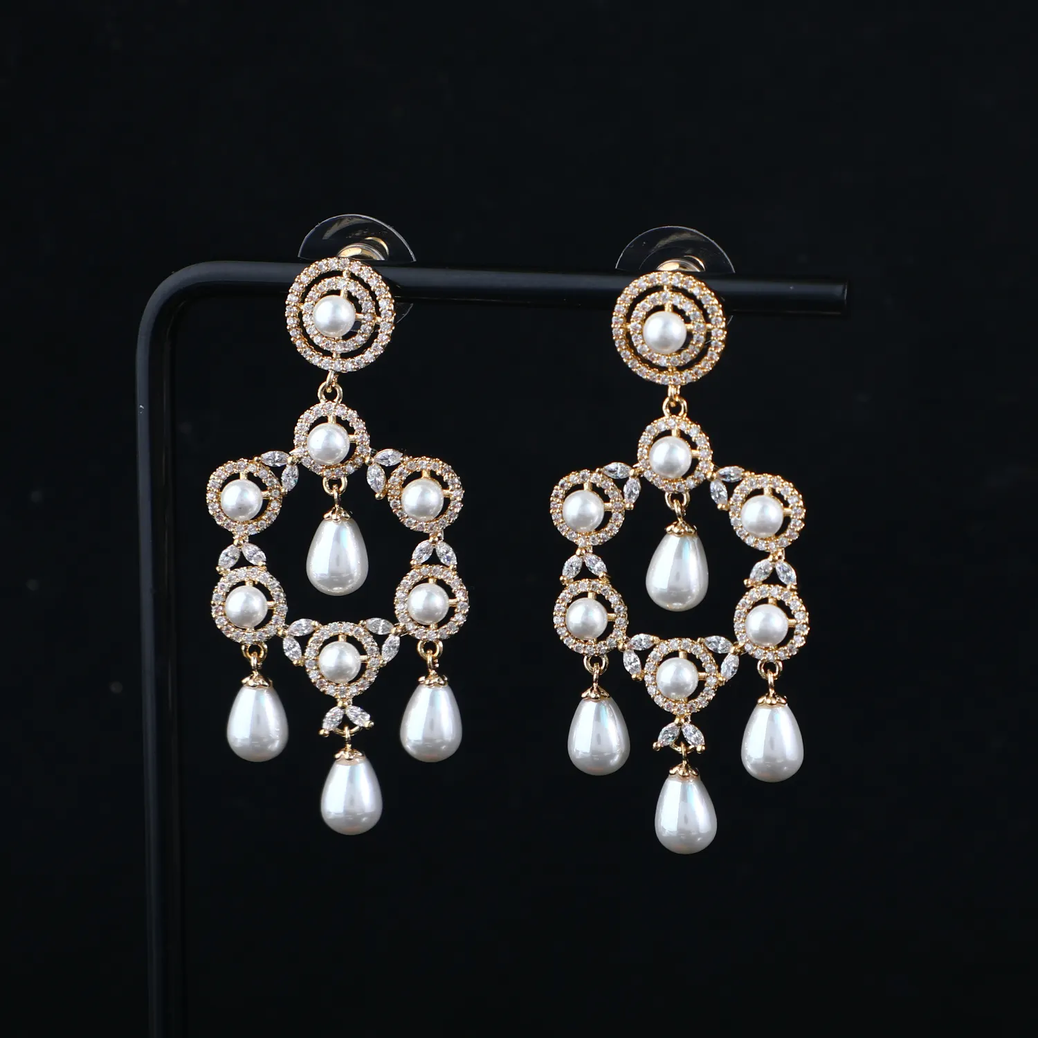 Orecchini lampadario di perle di lusso zircone Bling placcato oro orecchini Vintage donna