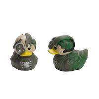Canard en caoutchouc tactique pour Jeeps, jouet à presser en PVC, canard des forces spéciales avec casque, canard flottant en vrac, décoration de bureau, cadeau anti-stress