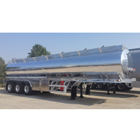 Camion-citerne de livraison de carburant et de produits pétroliers en vrac en alliage d'aluminium de haute qualité avec réservoir de plus de 30 000 L et une masse totale autorisée de 30 T