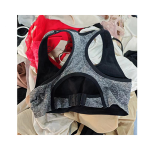 Sujetador deportivo usado a la moda, <span class=keywords><strong>ropa</strong></span> <span class=keywords><strong>interior</strong></span> de segunda mano, <span class=keywords><strong>ropa</strong></span> usada, fardos de mujer para reventa - Product Image 2