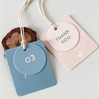 Individuell Bedruckte Anhängeetiketten für Kleidung Dankeschön-Geschenketiketten mit Rundem Overlay-Stanzschnitt für Bekleidungs-Branding