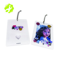 Design personnalisé acrylique porte-cartes mignon métal PVC étoile Photo Collect porte-cartes avec impression UV porte-clés support cadeau