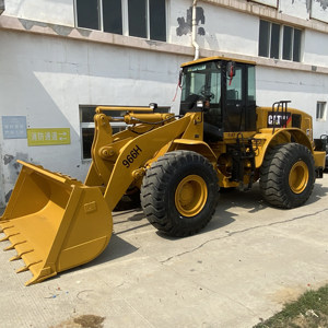 Promotion : Chargeuse sur pneus d'occasion Caterpillar CAT966H japonaise, moteur 194 kW, pour usage agricole, avec rétrocaveuse intégrée - Product Image 3