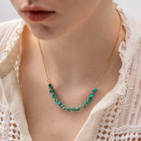 Collier ras du cou bohême en acier inoxydable plaqué or 18 carats Collier femme pierre naturelle Turquoise verte Bijoux