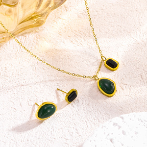 Juego de Joyería de <span class=keywords><strong>Moda</strong></span> con Aretes y Colgante de Circonita, Chapado en Oro de 18k, Acero Inoxidable Antideslustre, para Mujer - Product Image 1