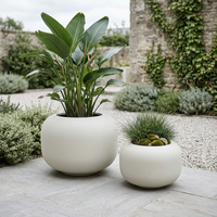 Ensemble de jardinières GRC faites à la main, forme sphérique, texture sable blanchâtre, résistantes aux intempéries, pour la décoration de jardin, villa, hôtel