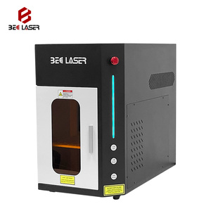 เครื่องแกะสลักคริสตัลด้วยเลเซอร์ UV 3 มิติ 5W แบบปิดมิดชิดพร้อมระบบความปลอดภัย สำหรับแกะสลักบนพื้นผิวกระจกและโลหะ พร้อมประตู - Product Image 2