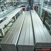Film PVC 250*8*2900MM à effet bois avec lignes argentées, panneaux PVC pour intérieur, dalles de plafond PVC