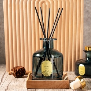 Biểu tượng tùy chỉnh khách sạn nhà làm mát không khí 150ml/200ml sang trọng làm bằng tay hộp sinh nhật Valentine của ngày X-Mas Bộ quà tặng - Product Image 5