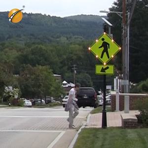 Tablero de señal de tráfico LED personalizado con logotipo Señal de parada con energía solar para Advertencia de precaución en carretera Señal de carretera de seguridad - Product Image 3