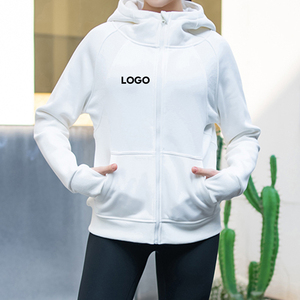 ชุดวิ่งที่ได้รับการออกแบบมาให้มีคุณสมบัติดูดซับความชื้นและซับในป้องกันรังสียูวีเหมาะสำหรับการเดินป่า - Product Image 5