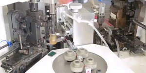 Nuovi veicoli di energia motori elettrici e batterie di bordo per applicazioni elettroniche - Product Image 3