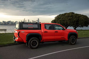 Caisse arrière verrouillable en alliage d'aluminium sur mesure, étanche, pour camion 4x4 tout-terrain, avec toit rigide pour Tundra <span class=keywords><strong>Ranger</strong></span> 5FT/6FT - Product Image 4