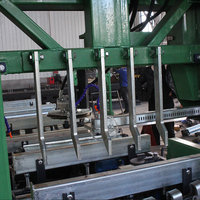 Scierie à ruban horizontale motorisée portable robuste à haute précision avec moteur hydraulique automatique et moteur à essence, sur remorque, pour le travail du bois