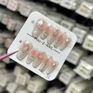 Vente en gros de manucure française rose tendre <span class=keywords><strong>ongles</strong></span> artificiels à presser longue longueur au design papillon pour de beaux <span class=keywords><strong>ongles</strong></span> - Product Image 5