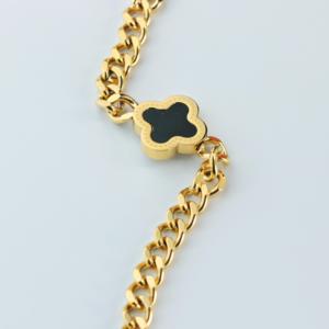 Bracelet tendance double face motif fleur cubaine en acier inoxydable plaqué or 18 carats, noir mat nacré, bijou unisexe de caractère - Product Image 3