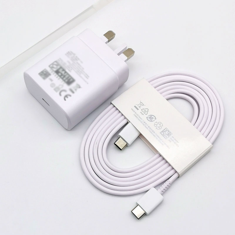 Cargador blanco 45W + cable 1m