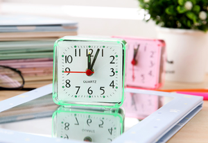 Reloj Despertador Digital con Luz de Despertador de Sonido Fuerte de Fábrica, Los Mejores Relojes Despertadores Geniales - Product Image 5