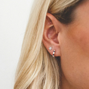 ROXI S925 Argent Sterling Boucles d'oreilles créoles classiques tendance avec micro-zircons - Product Image 2