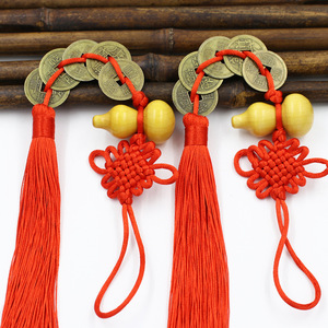 Pendentif en alliage en forme de calebasse avec pièces de monnaie des cinq empereurs, nœud chinois et pompons, pour décoration de porte Feng Shui, fait main, cadeau du Nouvel An - Product Image 3