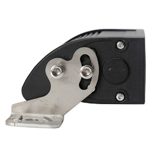 Barra Luminosa LED Fuoristrada IP68 in Alluminio 30W/60W/90W Temperatura Colore 6000K Certificata <span class=keywords><strong>E</strong></span>-Mark Accessorio per Illuminazione Tetto Auto - Product Image 3